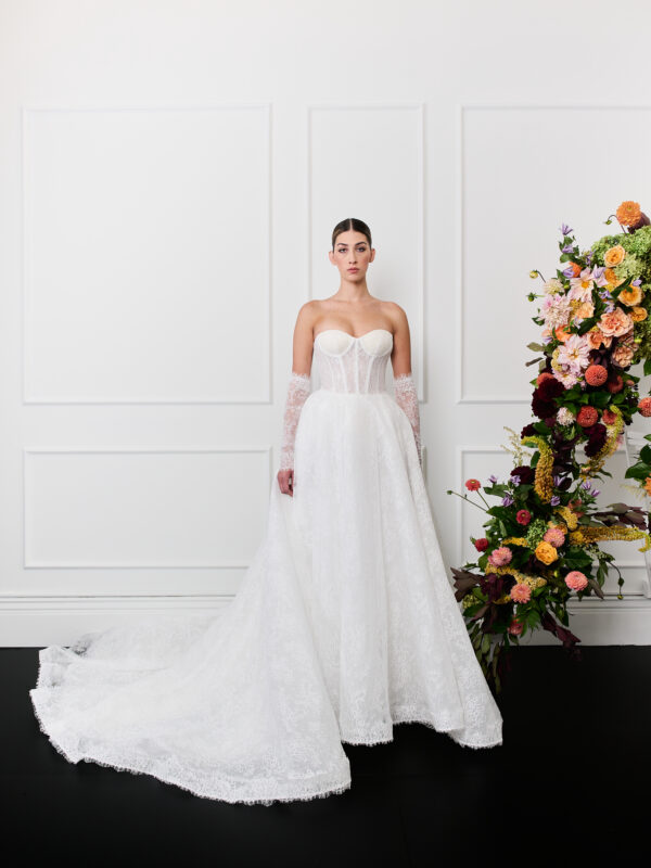 Chantilly Lace Strapless A line 2026 Wedding dress