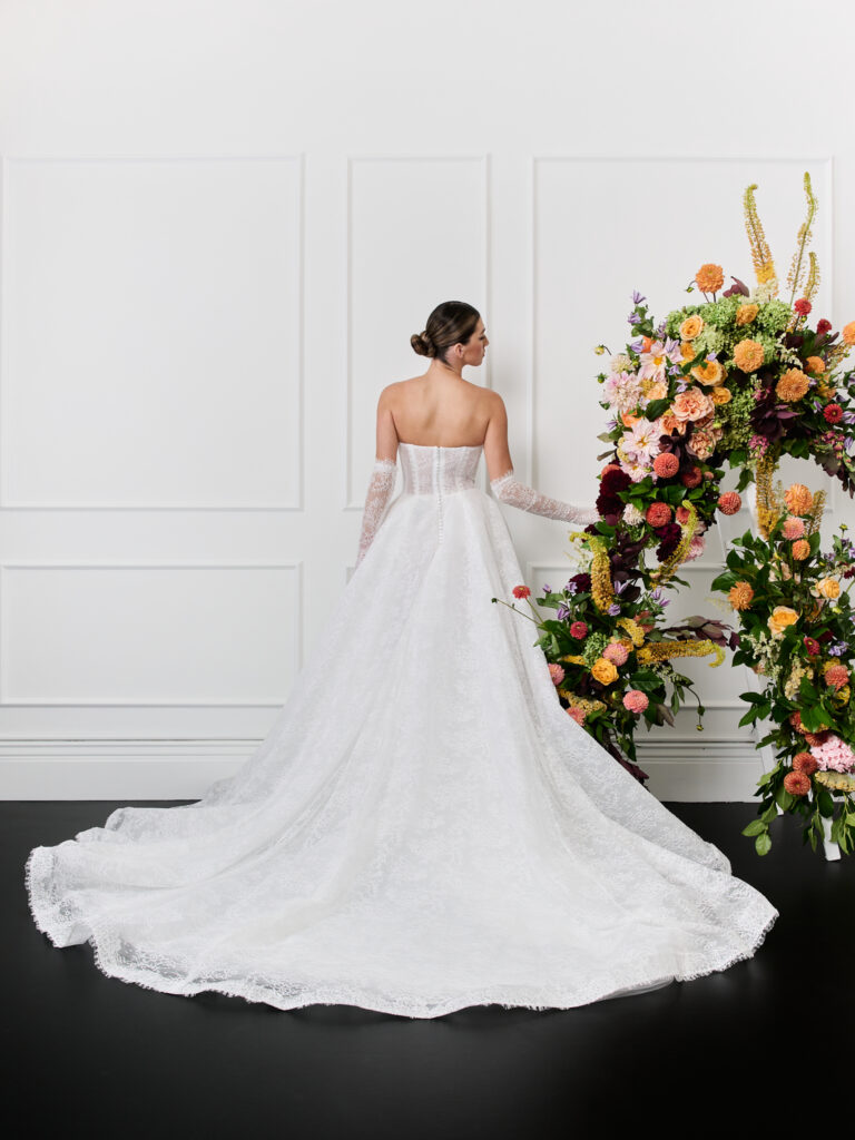 Chantilly Lace Strapless A line 2026 Wedding dress