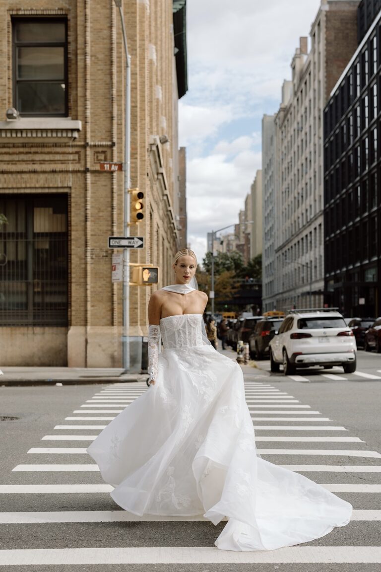 Guillermo Pharis Wedding Dress